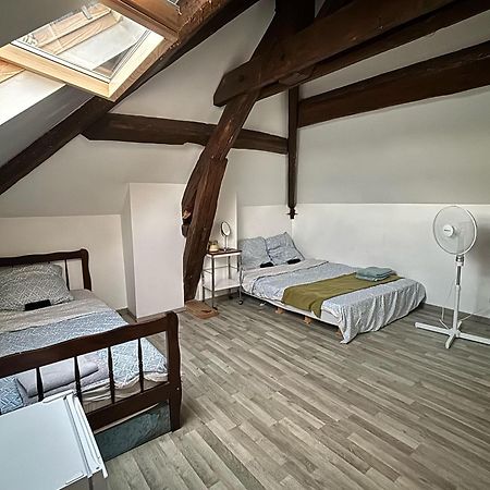 Endroit Charmant Coulommiers Bagian luar foto